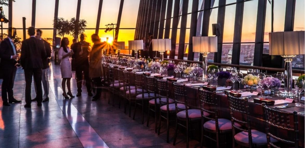 Long table with table lamps and views